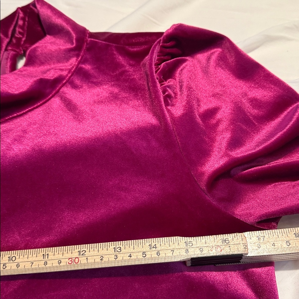 Buckle Blue B Collection Fuchsia Velvet Rhinestone Fringe Top Large - Picture 8 of 10